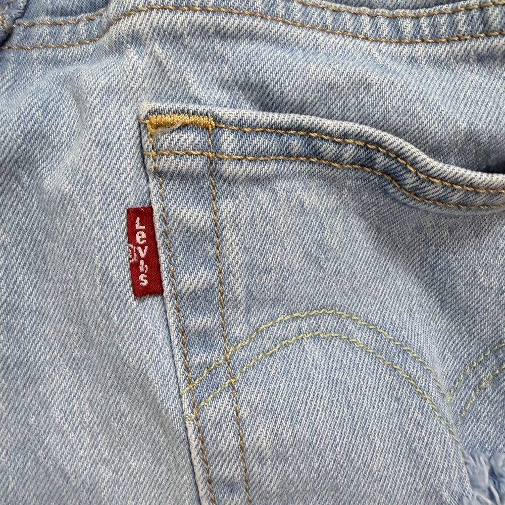 Levi's Light Blue Frayed Jeans Shorts - Picture 4 of 16